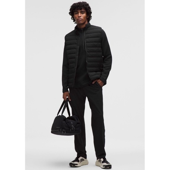 $198 Lululemon Men's Navigation Down Vest Black Size XXL  Corporate Logo - Picture 4 of 12